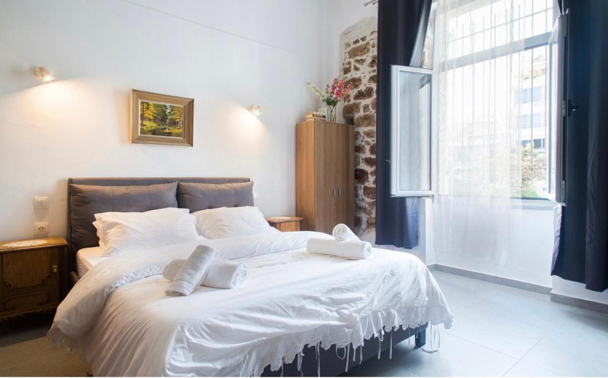 A Litte Taste Of Home Guest House Афіни Екстер'єр фото