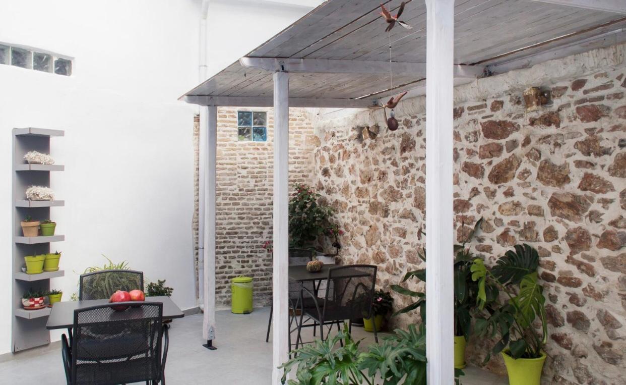 A Litte Taste Of Home Guest House Афіни Екстер'єр фото